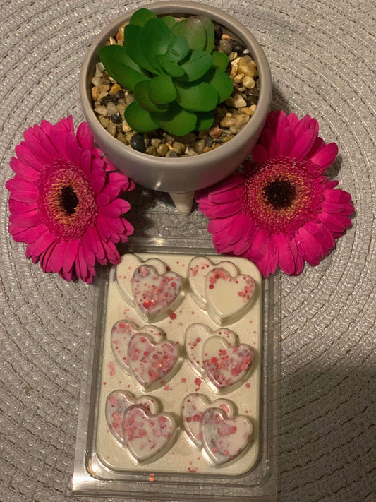 VS Love Potion Wax Melt  Clam Shell
